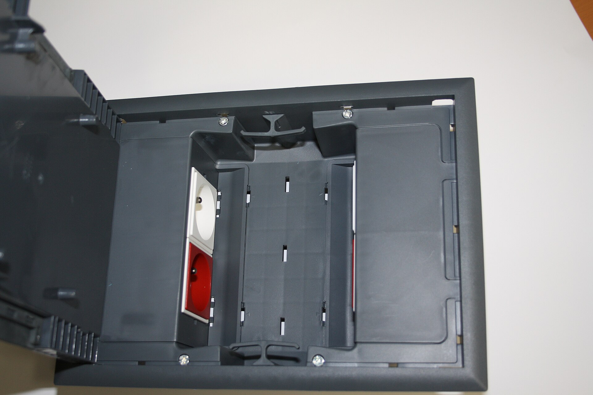 Barqan CT-P 100 Heavy Perforated Tray
