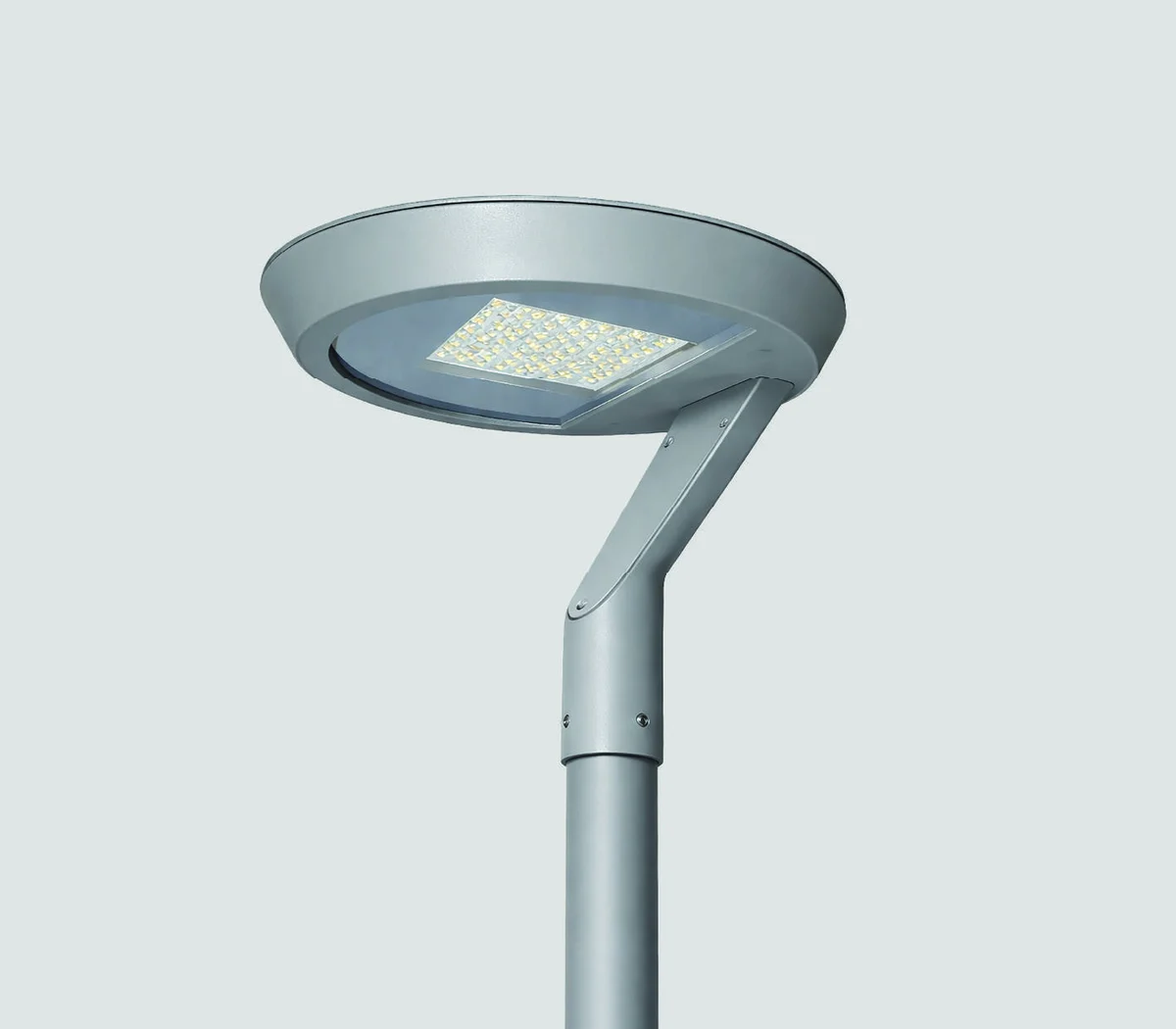 Arc 7 Pole Top